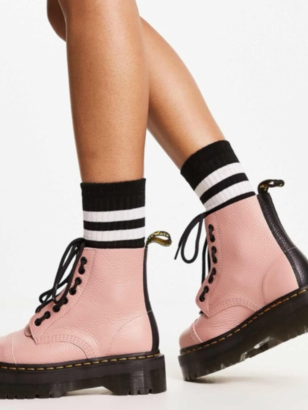 Dr. Martens Sinclair Peach Beige Boot